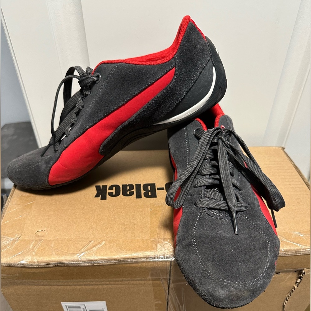 Puma sneakers